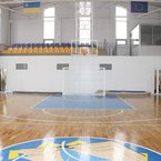 Спортивний зал в міжнародній школі Золоче
