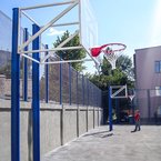 Баскетбольная площадка в Кловском лицее