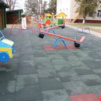 Покриття для майданчика дитячого садка