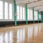 Школьный спортивный зал и танцевальный класс