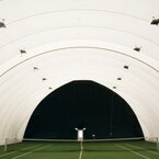 Теннисный корт с воздухоопорным сооружением